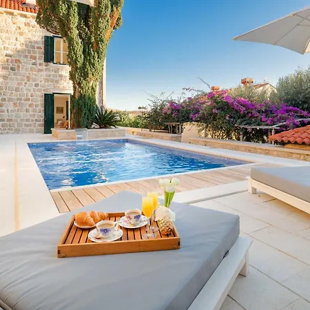 Sensational Filia 6 Bedrooms Overlooking Walls Old Town 别墅 杜布罗夫尼克
